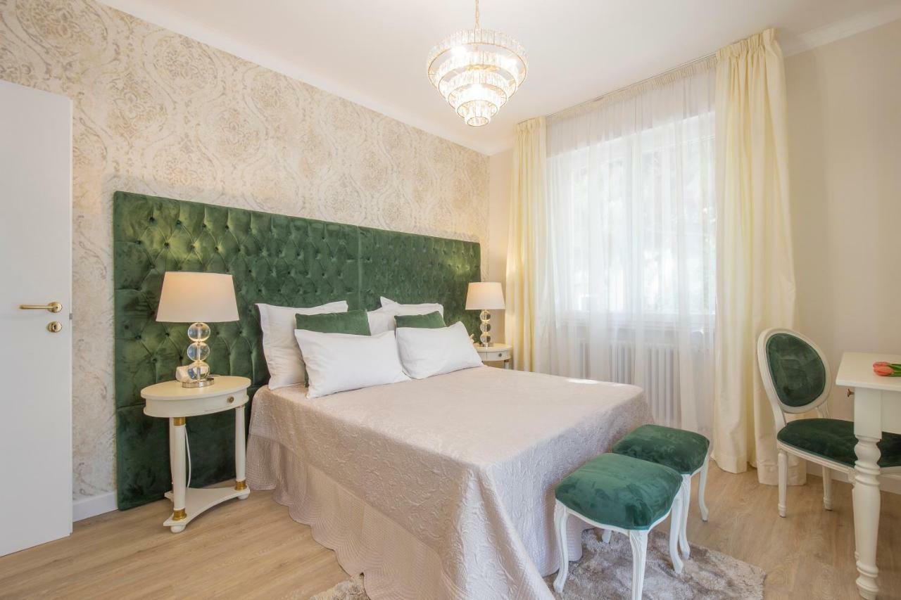Crys: Apartments, Holiday, Business, Verde Verona Dış mekan fotoğraf